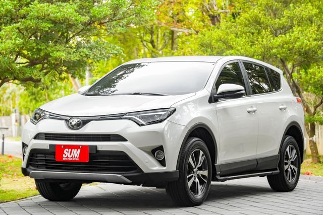 全車原鈑件｜低里程僅跑8萬KM｜頂規尊爵版｜ACC自動跟車｜車道維持｜電動座椅｜原廠GARMIN導航｜抬頭顯示器｜可全貸  第1張相片