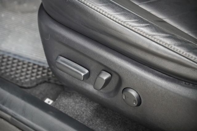 全車原鈑件｜低里程僅跑8萬KM｜頂規尊爵版｜ACC自動跟車｜車道維持｜電動座椅｜原廠GARMIN導航｜抬頭顯示器｜可全貸  第19張相片