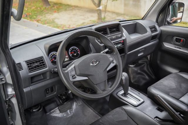 低里程僅跑3萬KM｜一手車｜全車原鈑件｜自排超方便｜行車紀錄器｜倒車顯影｜胎壓偵測｜可全額分期  第5張相片