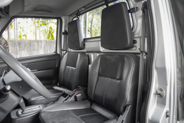 低里程僅跑3萬KM｜一手車｜全車原鈑件｜自排超方便｜行車紀錄器｜倒車顯影｜胎壓偵測｜可全額分期  第13張相片