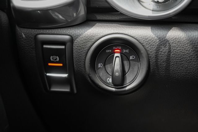 ｜黑內裝｜車況超級優｜20吋鋁圈｜一年稅金不到2萬元｜省油大馬力｜前六後四卡鉗｜電尾門｜倒車顯影｜  第19張相片
