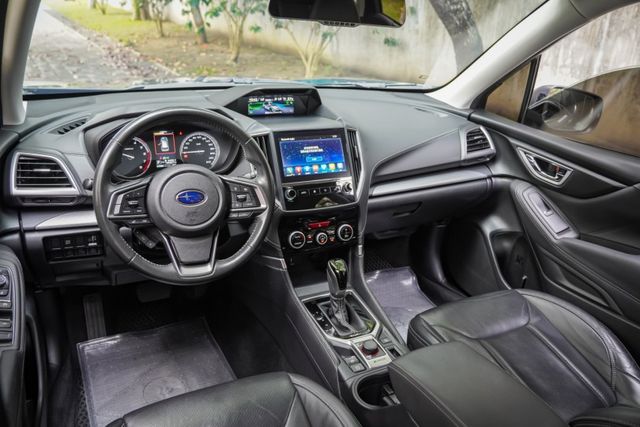 一手公務員用車｜全車原鈑件｜Eyesight主動安全系統｜環景｜雙前電動座椅｜全速域ACC｜盲點｜CARPLAY  第7張相片
