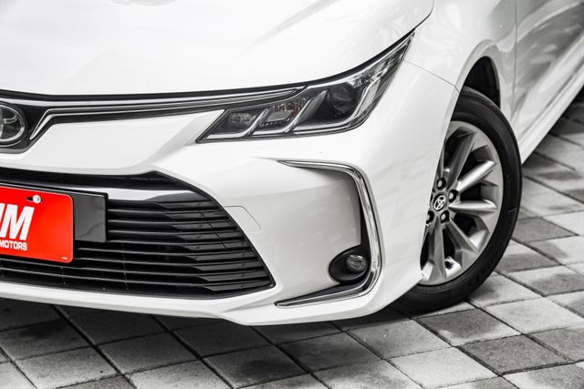 全車原鈑件｜IKEY｜安卓大螢幕｜升級GR版尾燈｜CARPLAY｜ACC自動跟車｜車道偏移｜原廠保養｜  第5張相片
