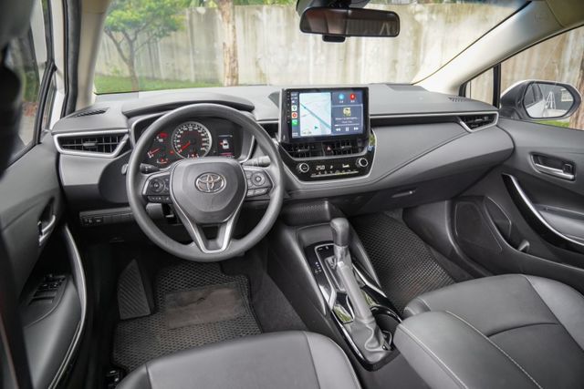 全車原鈑件｜IKEY｜安卓大螢幕｜升級GR版尾燈｜CARPLAY｜ACC自動跟車｜車道偏移｜原廠保養｜  第7張相片