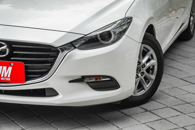 一手車全車原鈑件｜選配原廠導航｜SCBS-F自動煞停｜盲點偵測｜6具安全氣囊｜LED日行燈｜LED大燈｜可全貸  第5張相片