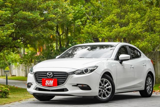 一手車全車原鈑件｜選配原廠導航｜SCBS-F自動煞停｜盲點偵測｜6具安全氣囊｜LED日行燈｜LED大燈｜可全貸  第6張相片