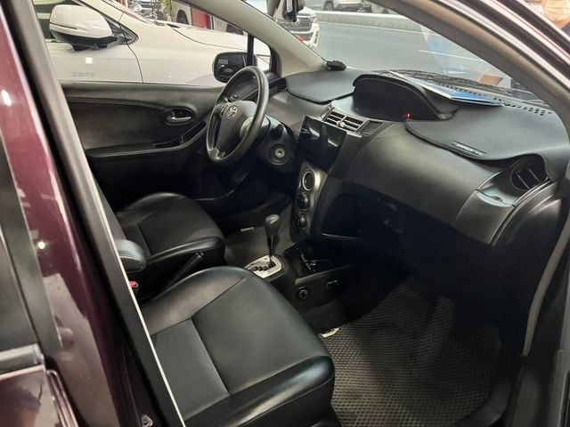 YARIS  第6張相片