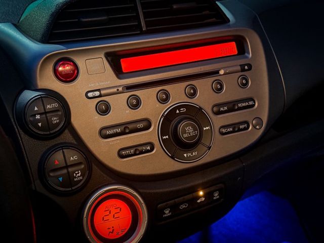 僅跑12萬公里/原版件/定速巡航/電折後視鏡/最強代步神車  第11張相片