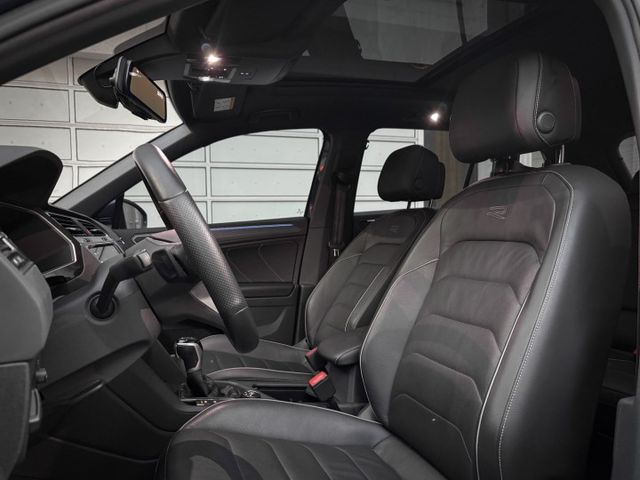 矩陣式頭燈/自動轉向頭燈/三幅式觸控方向盤/10.25吋全邏輯液晶儀表板/多媒體鏡面觸控主機/ACC跟車/AEB自動煞停  第8張相片