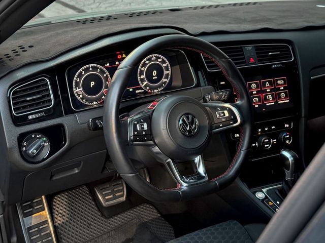 ACC跟車/車道偏移/液晶儀表板/電子手剎/原廠導航/Apple CarPlay/雙區恆溫空調/倒車顯影/全車雷達  第8張相片