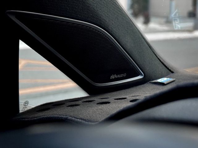 ACC跟車/車道偏移/液晶儀表板/電子手剎/原廠導航/Apple CarPlay/雙區恆溫空調/倒車顯影/全車雷達  第11張相片