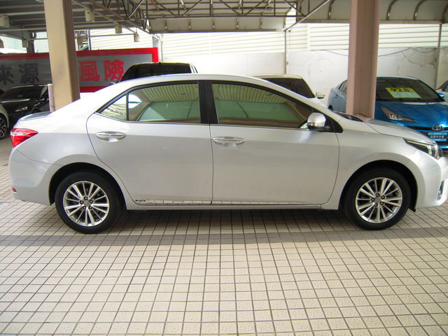 ALTIS 1.8  第4張相片