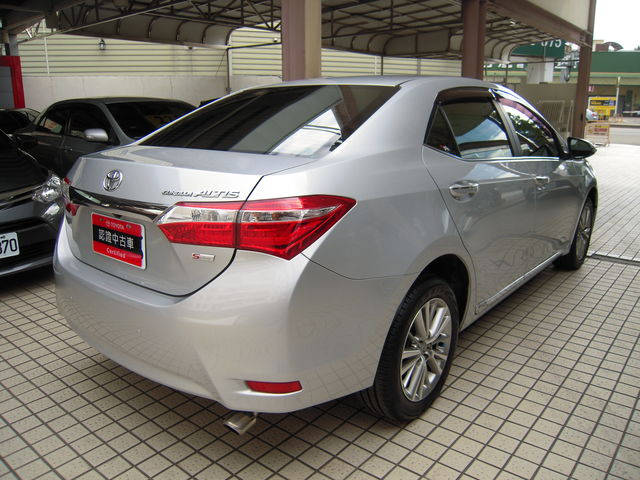 ALTIS 1.8  第5張相片
