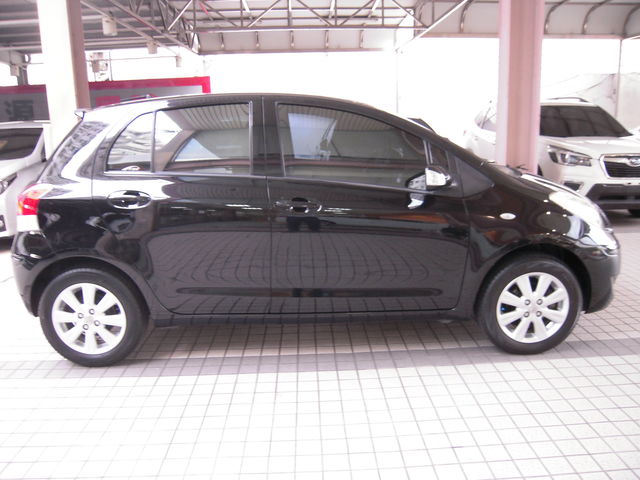 YARIS 1.5  第4張相片