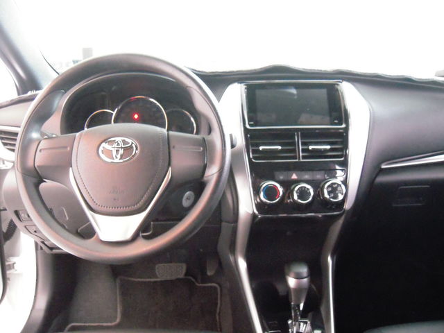 YARIS 1.5  第7張相片