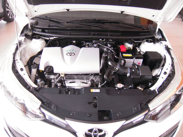 YARIS 1.5  第10張相片