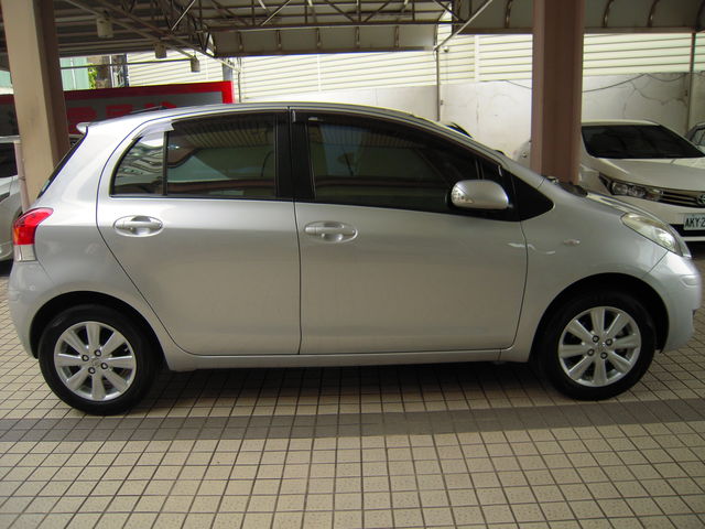 YARIS 1.5G  第4張相片