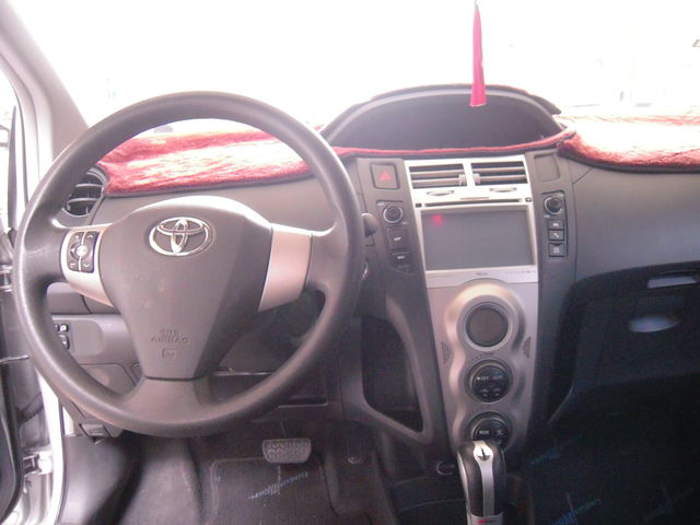 YARIS 1.5G  第7張相片