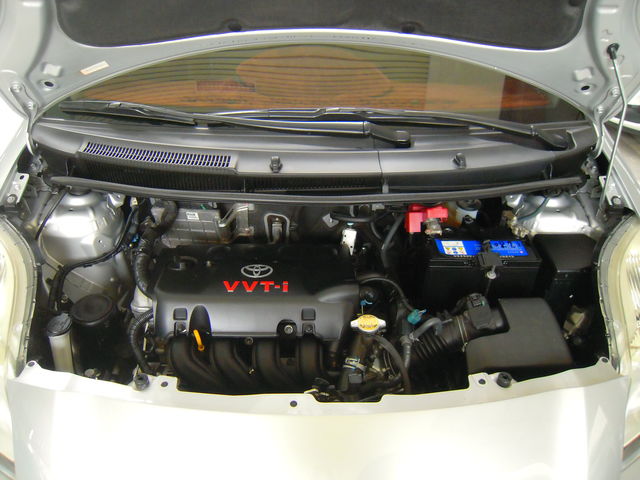 YARIS 1.5G  第10張相片