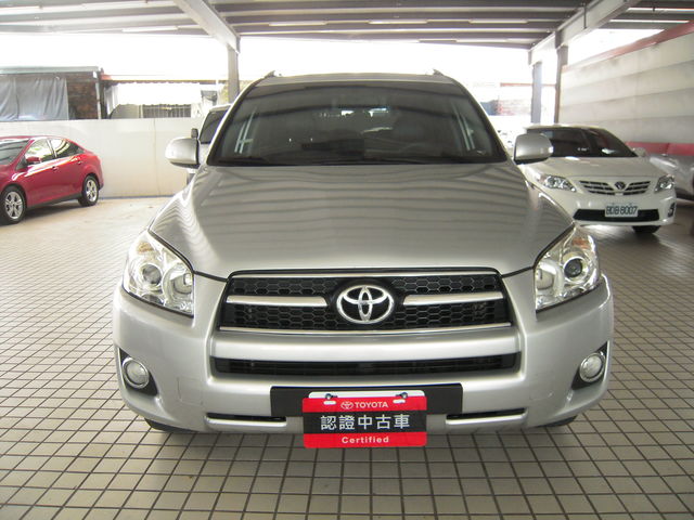 RAV4 2.4 2WD  第2張相片