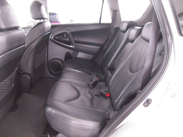 RAV4 2.4 2WD  第9張相片