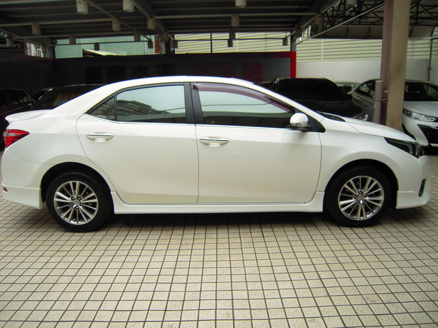 ALTIS 1.8  第4張相片