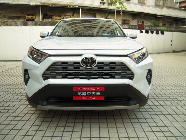 RAV4 2.0  第2張相片