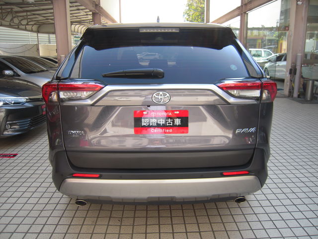 RAV4 2.0  第6張相片