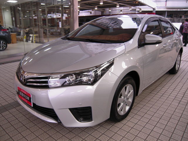 ALTIS 1.8  第1張相片