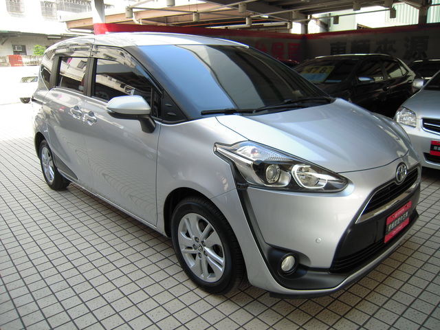 SIENTA 1.8  第3張相片