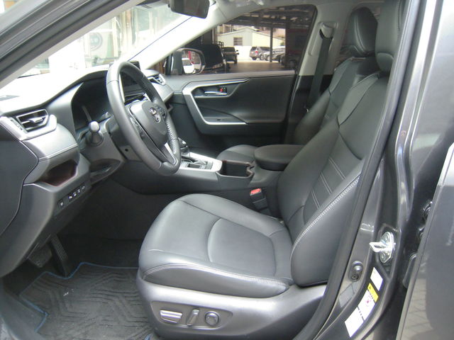 RAV4 2.5 HV  第8張相片