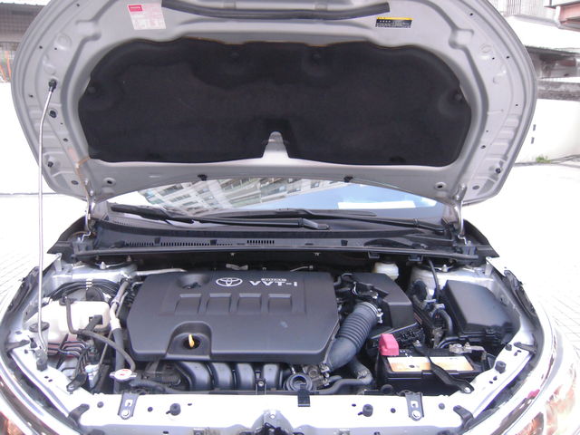 ALTIS 1.8  第10張相片