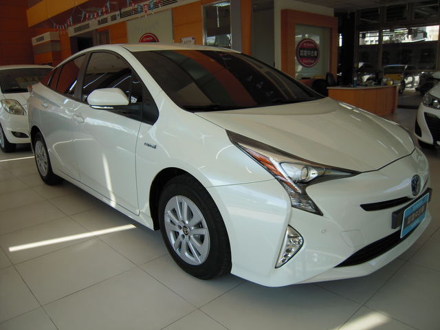 PRIUS 1.8  第3張相片