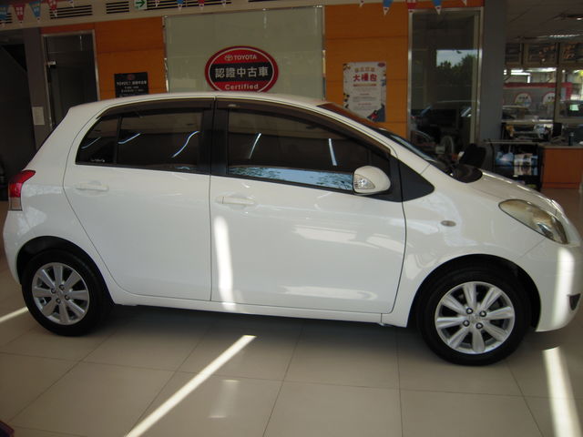 YARIS 1.5  第4張相片