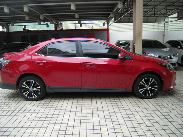 ALTIS 1.8  第4張相片