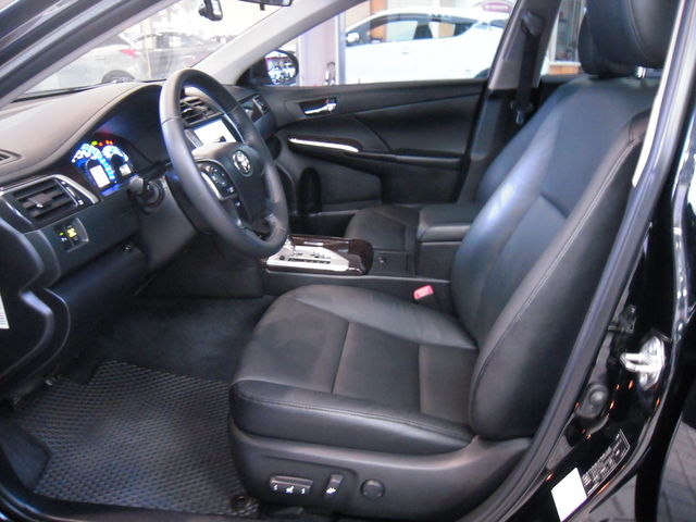 CAMRY 2.5 HV  第8張相片