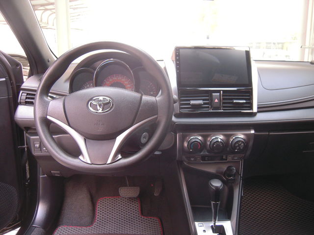 YARIS 1.5  第7張相片