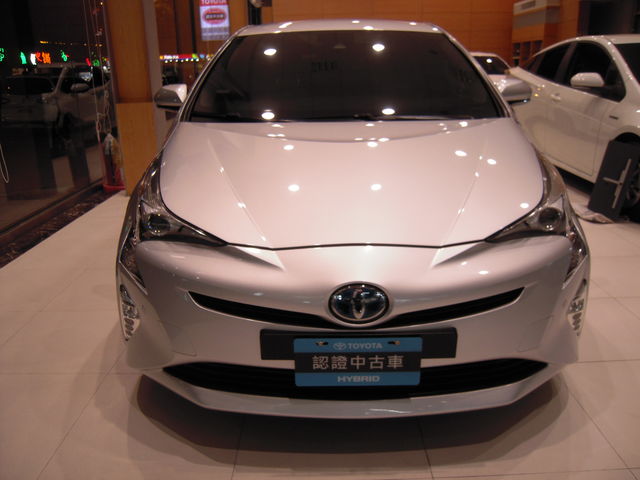 PRIUS 1.8  第2張相片