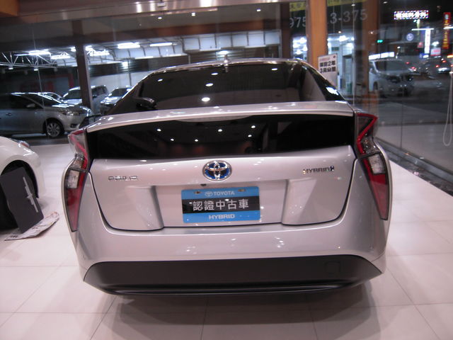PRIUS 1.8  第6張相片