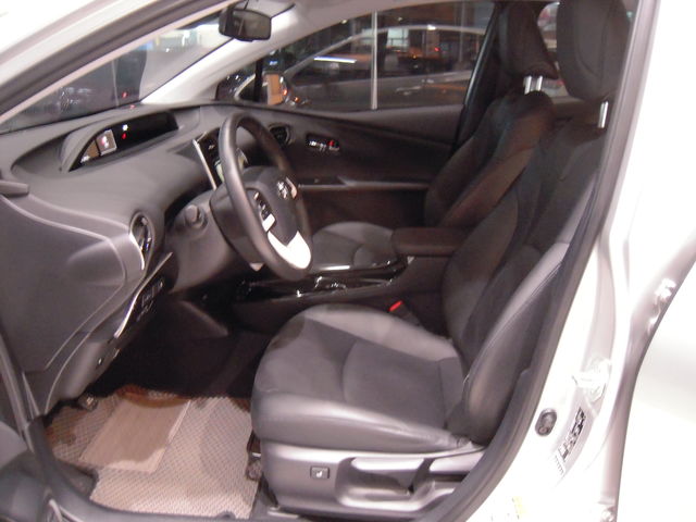 PRIUS 1.8  第8張相片