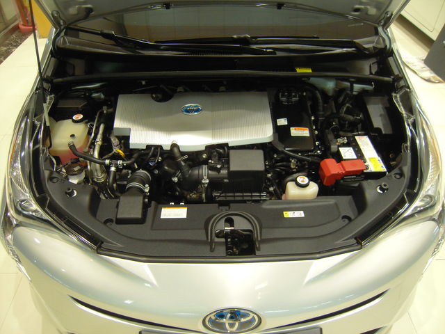 PRIUS 1.8  第10張相片