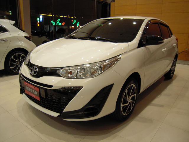 YARIS 1.5  第1張相片