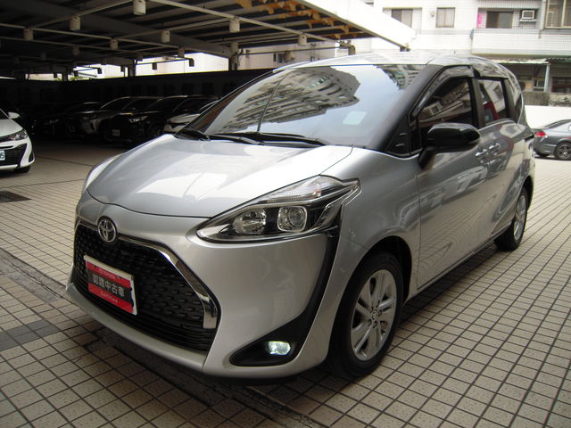 SIENTA 1.8  第1張相片