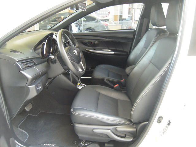 YARIS 1.5  第8張相片