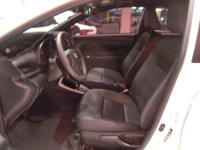 YARIS 1.5  第8張相片