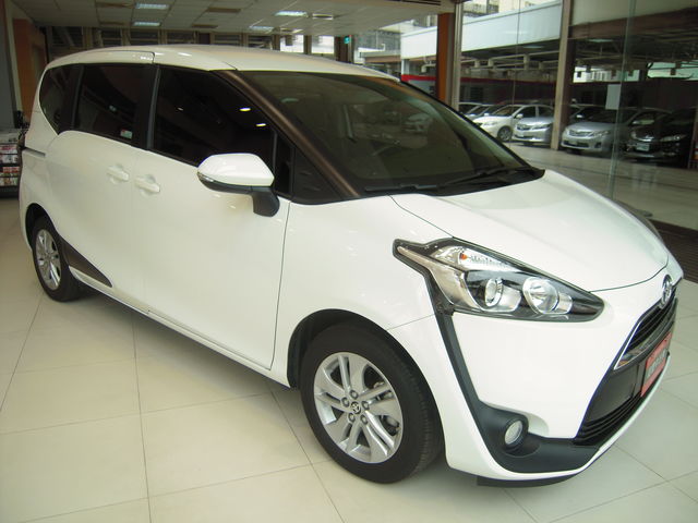 SIENTA 1.8  第3張相片
