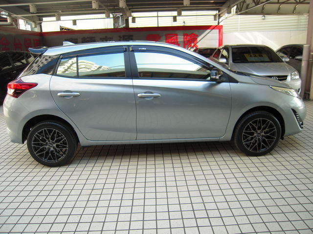 YARIS 1.5  第4張相片