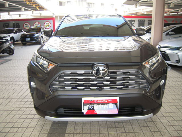 RAV4 2.0  第2張相片