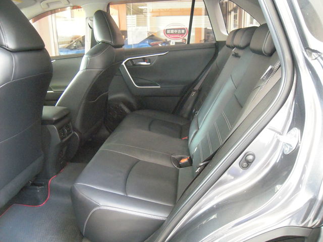 RAV4 2.0  第9張相片