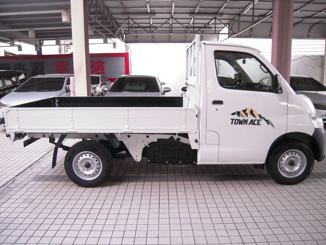 TOWN ACE VAN 2人  第4張相片